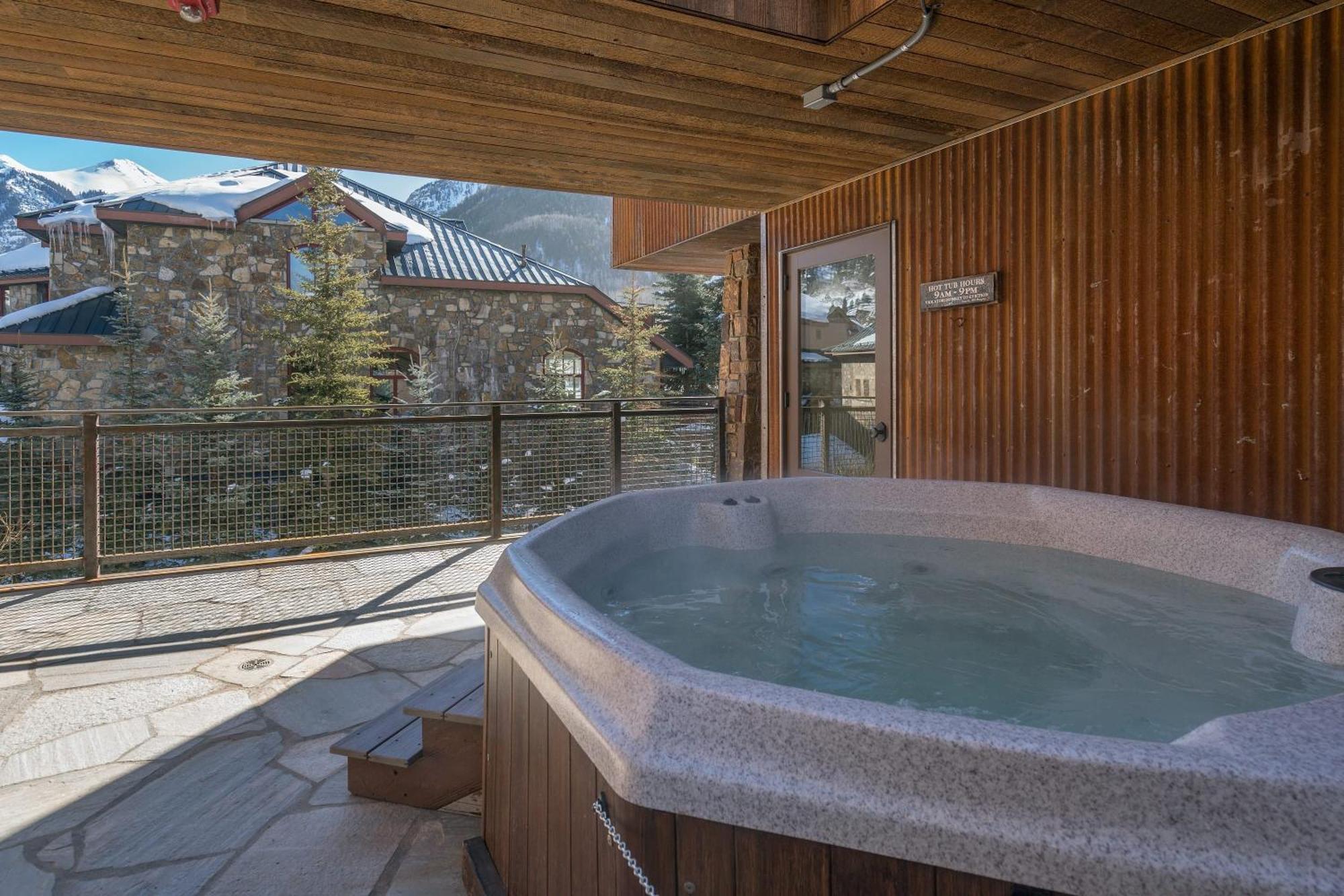 Ghostriders 5 By Avantstay 2 Bedroom Condo Near Main Street Hiking Skiing Str Permit 3571 Telluride Eksteriør billede